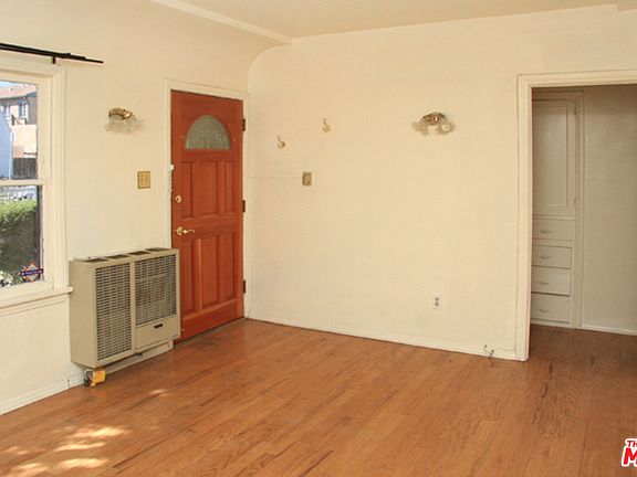 5th image of 3612 Veteran Ave