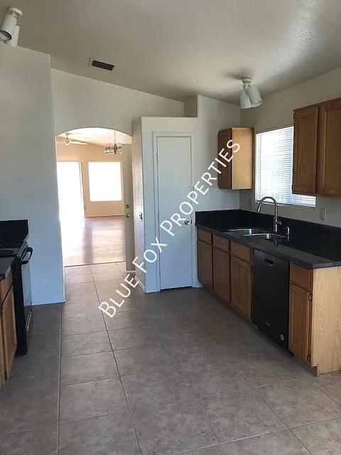 Building Photo - 3313 W Millstone Pl