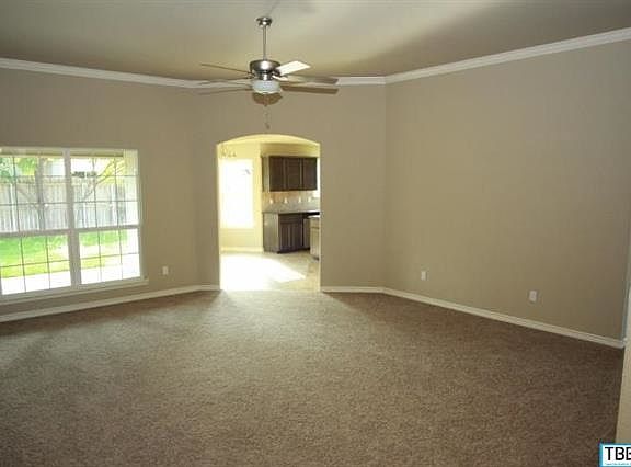 3rd image of 1025 Stonebrook Dr