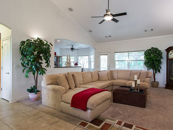 2nd image of 22140 Calistoga Way