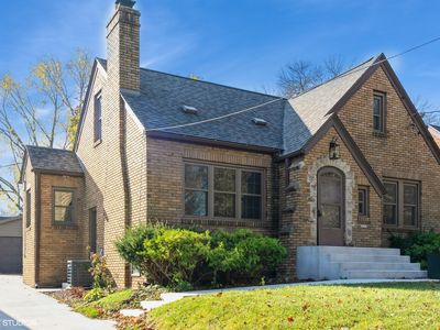4320 New York Ave, Des Moines, IA, 50310