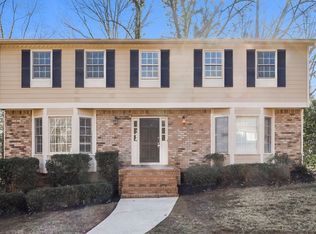 6808 Creekwood Dr, Douglasville, GA 30135