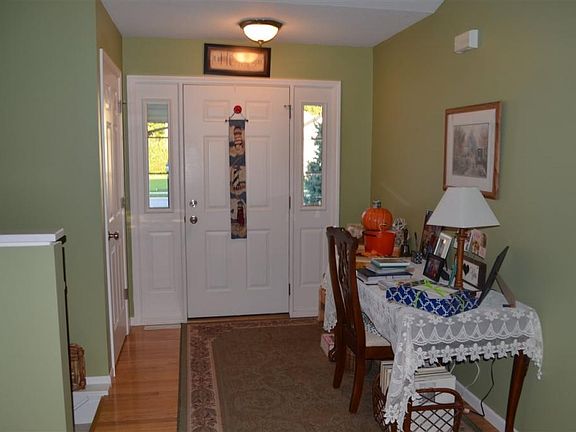 4th image of 55847 Ringneck Dr