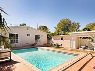17827 Burbank Blvd, Encino, CA 91316