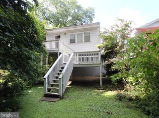 2815 Myrtle Ave NE, Washington, DC 20018