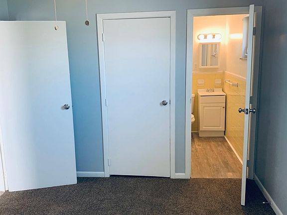 5th image of 205 Washington St #8