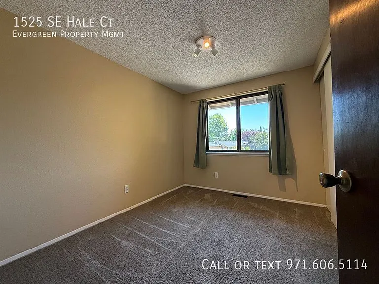 1525 SE Hale Ct — Photo 23