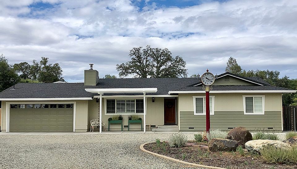 1st image of 22254 Lassen View Dr