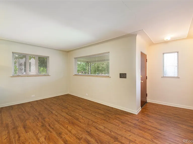 1116 S Saint Paul St — Photo 16