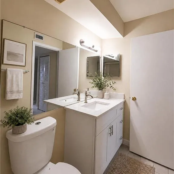 13631 Eagle Ridge Dr #226 — Photo 5