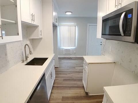 1st image of 816 W D St