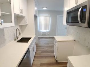 816 W D St, Wilmington, CA 90744