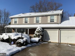 2414 Rocky Branch Rd, Vienna, VA 22181