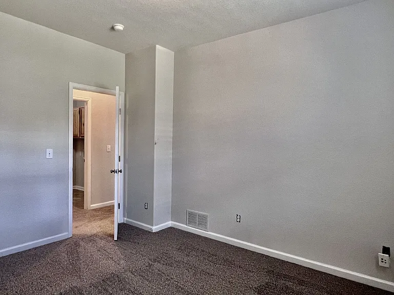 6965 S Fultondale Cir — Photo 12