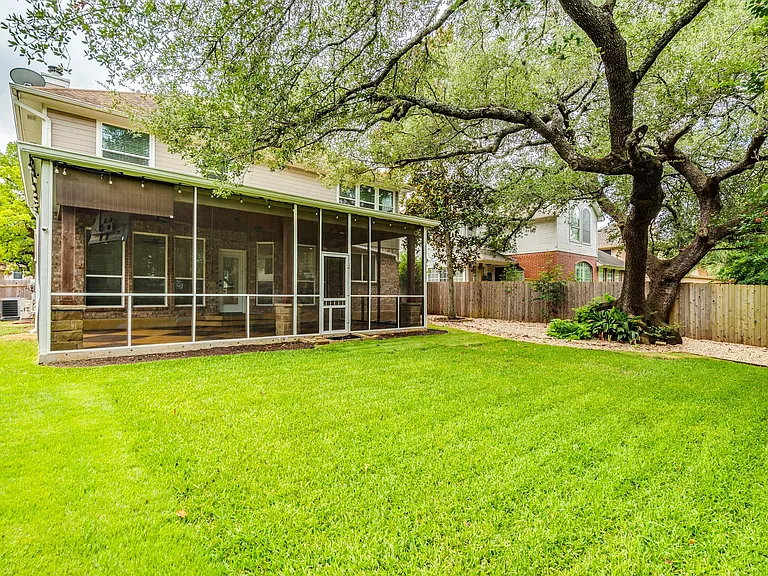 6318 Zadock Woods Dr — Photo 39