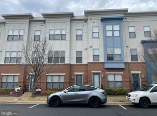 12168 Waveland St, Fairfax, VA 22033