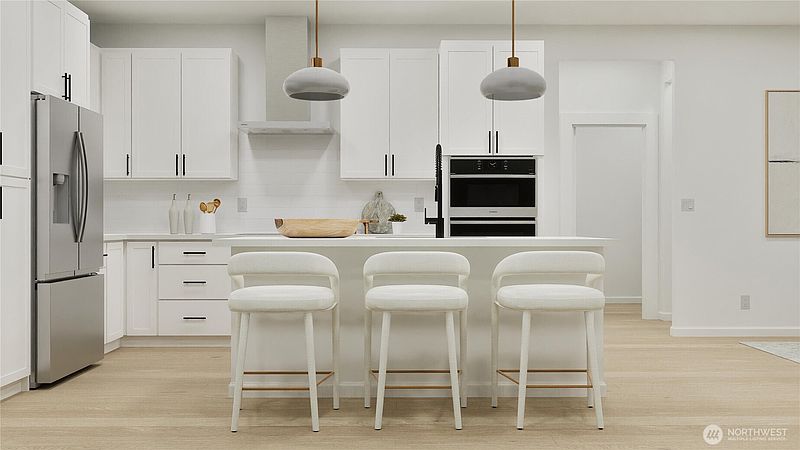 2nd image of 641 Sunbeam Place