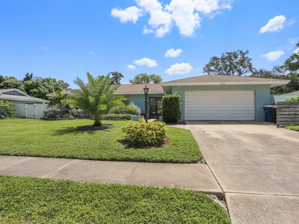 2039 Brendla Rd, Clearwater, FL 33755