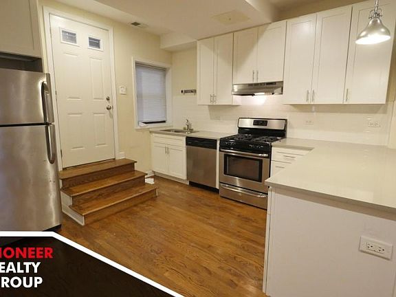 3rd image of 1819 W Leland Ave #1829GDN