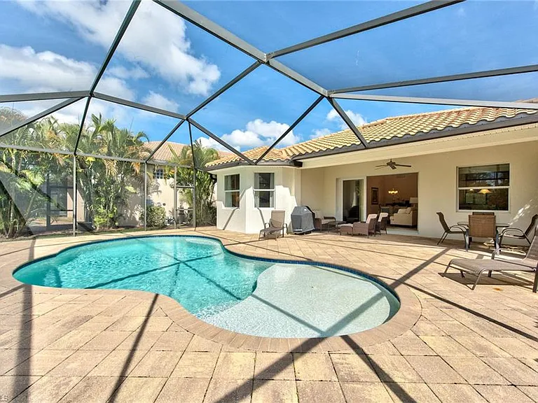 7755 Martino Cir — Photo 25