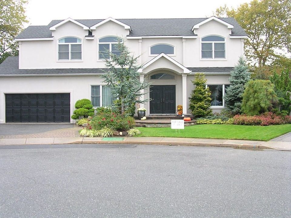 1st image of 175 Carlou Ct