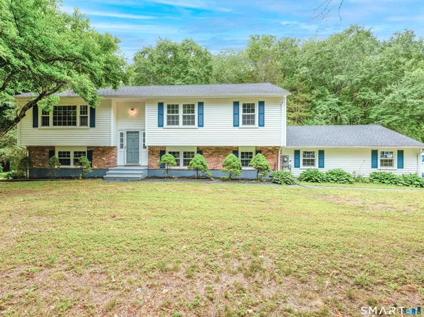 47 Valley Shore Drive, Guilford, CT 06437