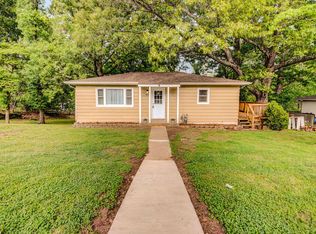 1503 S 5th Ave, Ozark, MO 65721