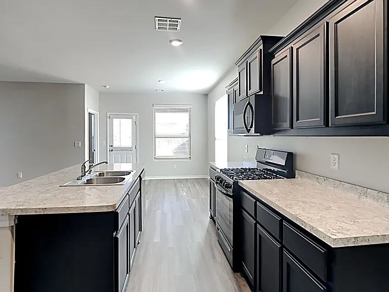 12541 Babbling Brook Dr — Photo 5