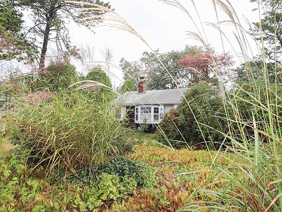 2nd image of 64 Sunset Ln