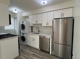 634 S Broad St APT B1, Elizabeth, NJ 07202