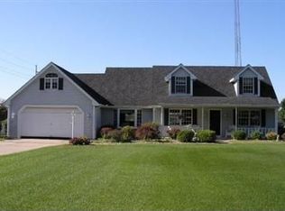 14609 Millers Mill Rd, Constantine, MI 49042