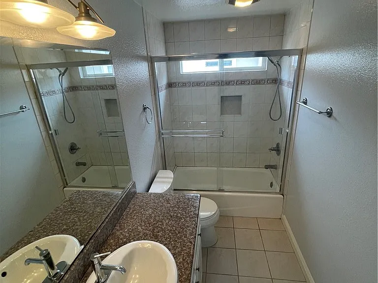413 N Elena Ave #C — Photo 35