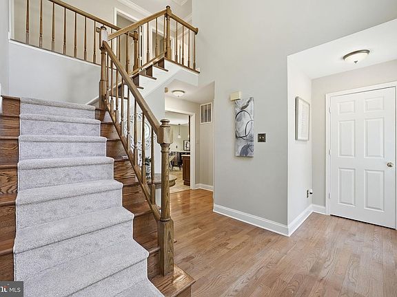4th image of 6175 River Forest Dr