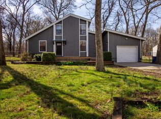 1401 N Osage St, Chouteau, OK 74337