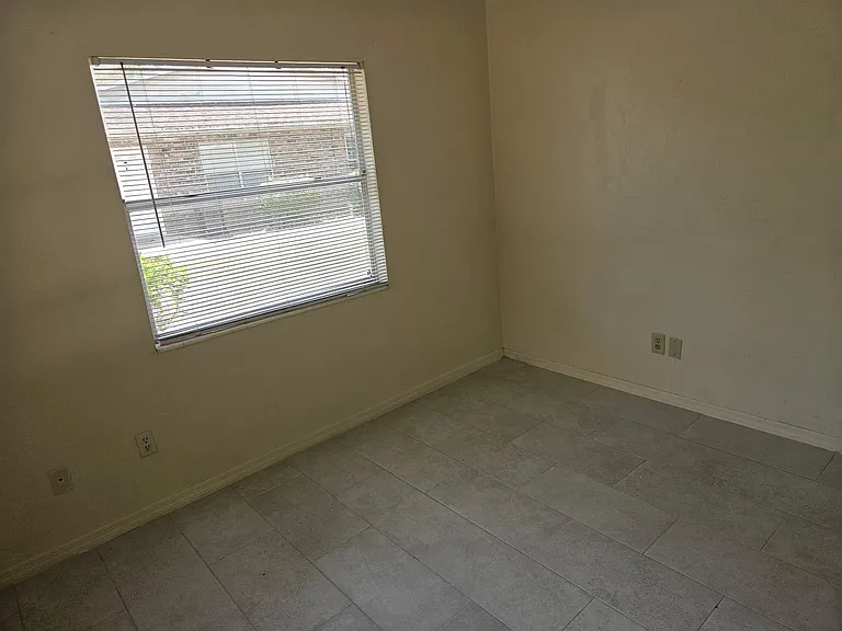 5813A NW 23rd Ter #A — Photo 10