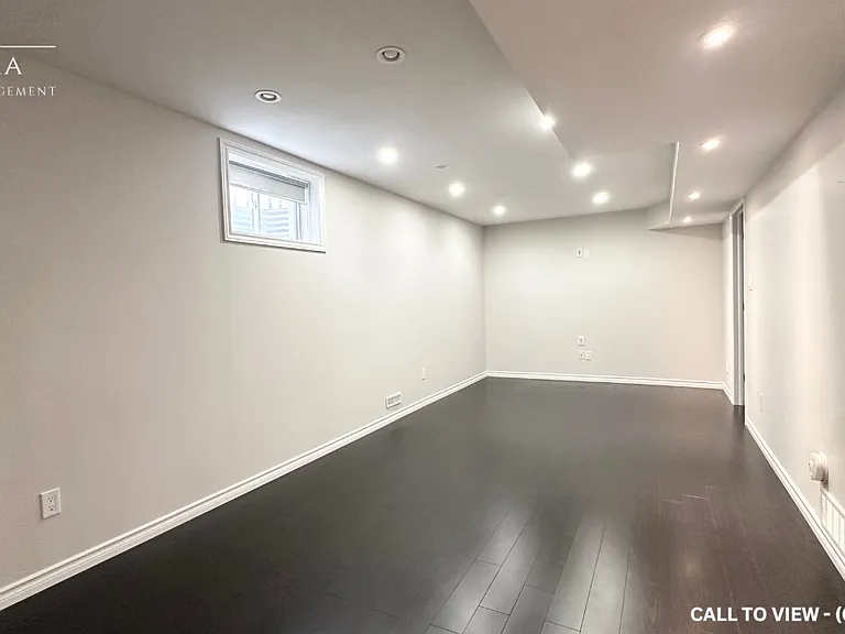 1565 Mickleborough Ct #1565 — Photo 12