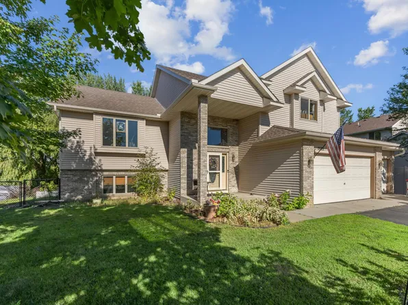 2609 226th Ln NW, Oak Grove, MN 55005