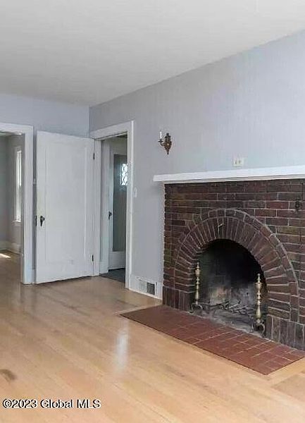 4th image of 12 Magee Drive