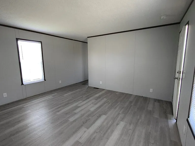 9 W Ashwood Dr — Photo 5