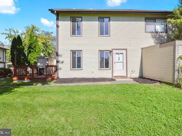 16 King Henry Cir #16, Rosedale, MD 21237