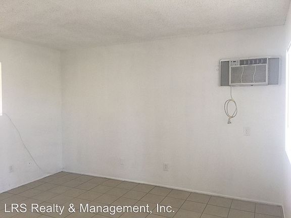 3rd image of 24915 Eucalyptus Ave
