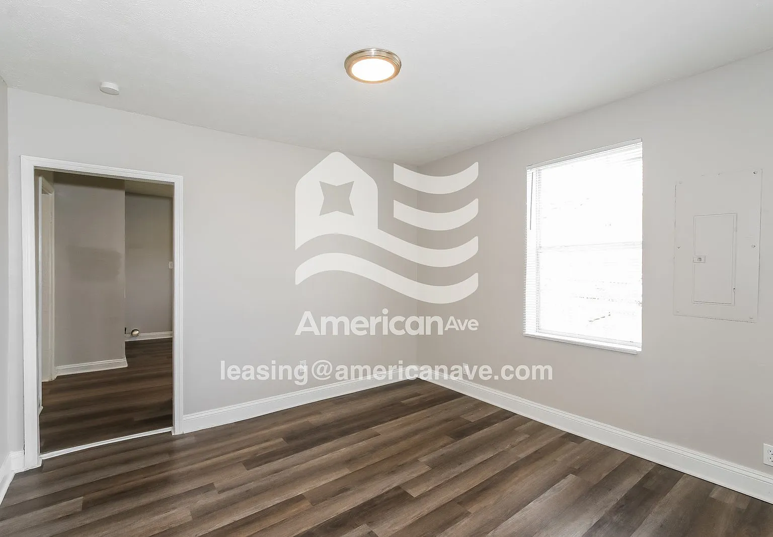 4 bed, 1.0 bath, 1110 sqft, $1,450 — Photo 3