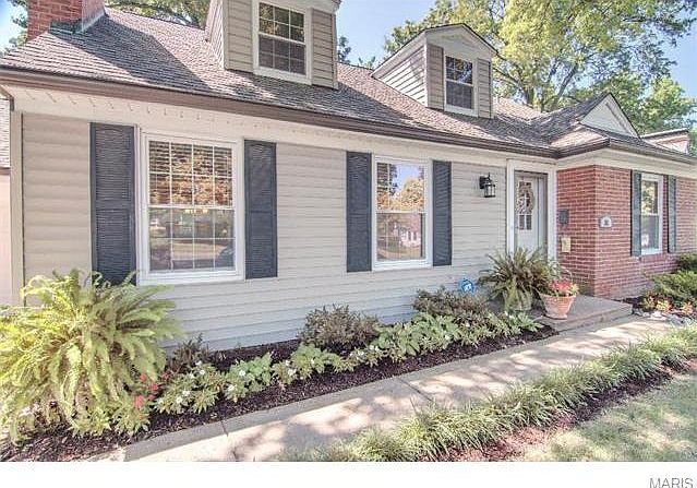 1st image of 26 Southridge Dr