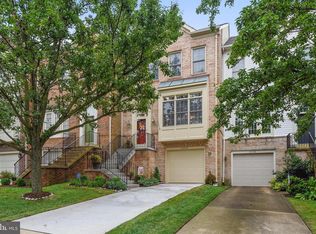 6008 Wendron Way, Alexandria, VA 22315
