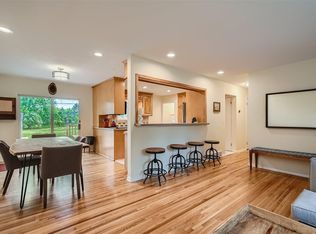 13404 34th Ave N, Plymouth, MN 55441