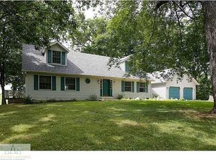 14240 L Dr N, Marshall, MI 49068