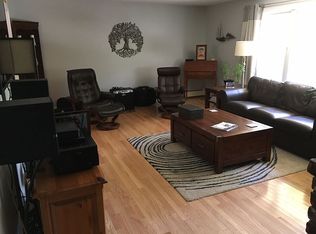 628 County Rd, Bourne, MA 02532