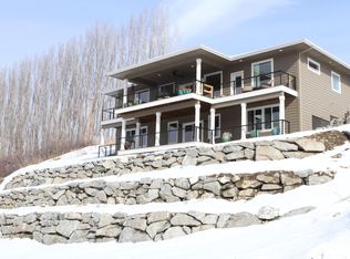 12 Alcazar Ln, Orondo, WA 98843