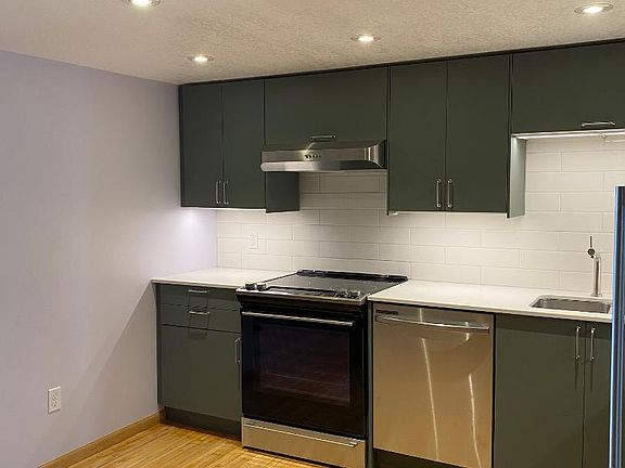 3rd image of 500 Division St S #9