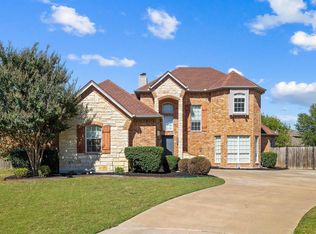8 Leighton Ct, Mansfield, TX 76063